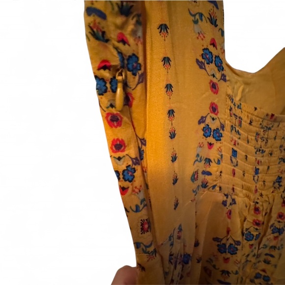 Urban Outfitters Finnegan Yellow floral mini dress small - Picture 9 of 9